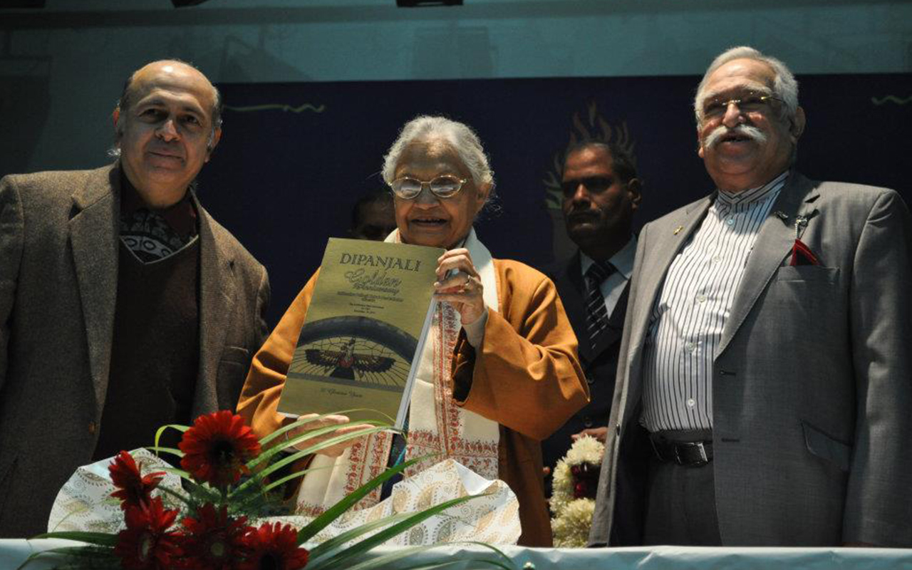 The Hon'ble Chief Minister of Delhi, Smt Sheila Dikshit releases our Dipanjali